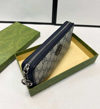 Load image into Gallery viewer, Gucci Women&#39;s Long Wallet
