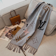 Louis Vuitton LV Logo Winter Scarf
