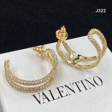 Load image into Gallery viewer, Valentino Curve Earrings
